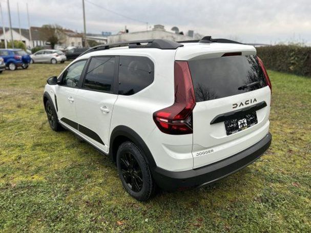 Dacia Jogger TCe 110 Extreme 81 kW image number 11