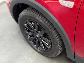 Car image 27