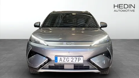 Car image 2