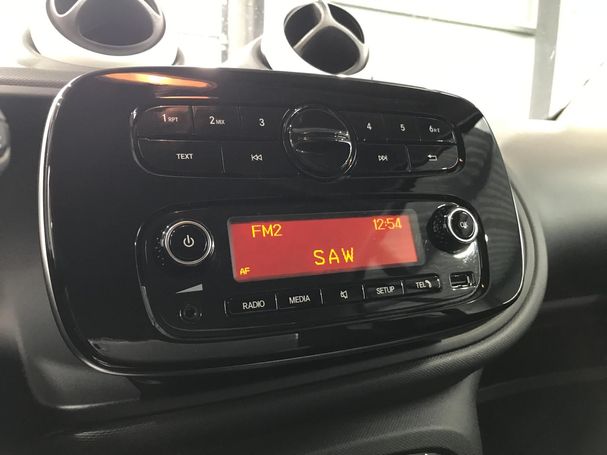 Smart ForTwo EQ 60 kW image number 13