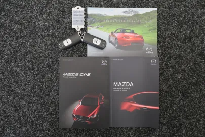 Car image 37