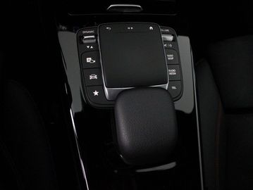 Car image 36