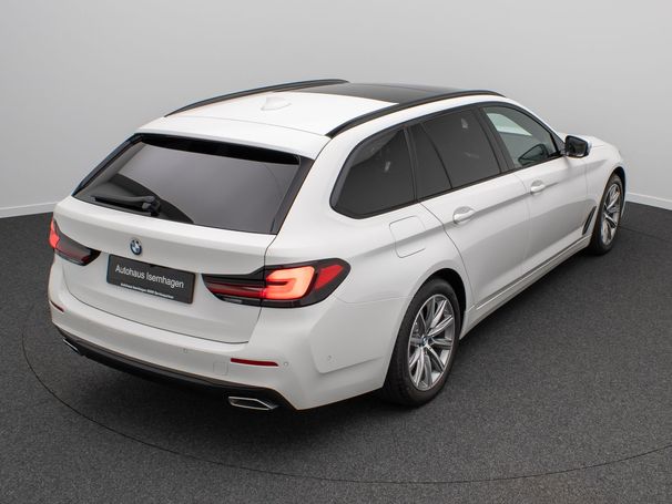 BMW 530 Touring 215 kW image number 11