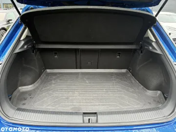 Car image 34