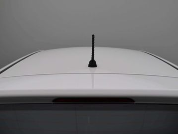 Car image 37