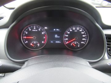 Car image 30