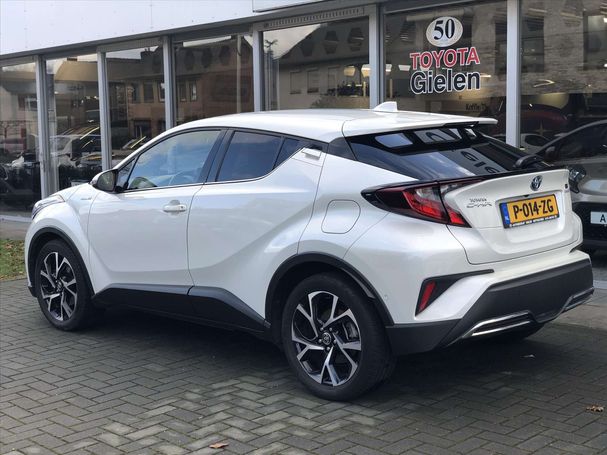 Toyota C-HR 2.0 Hybrid Style 135 kW image number 2