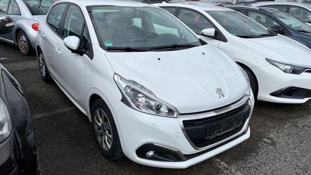 Peugeot 208 60 kW image number 2