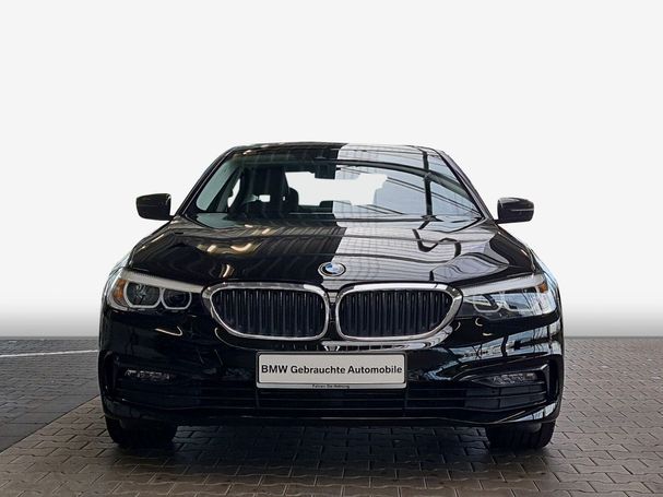 BMW 520d xDrive 140 kW image number 2