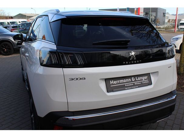 Peugeot 3008 EAT8 96 kW image number 3