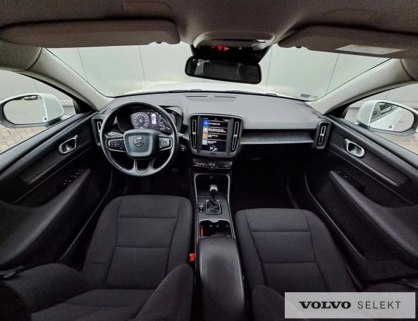 Volvo XC40 120 kW image number 12