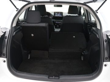 Car image 36