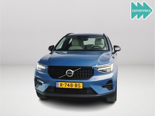 Volvo XC40 T2 Plus Dark 95 kW image number 10