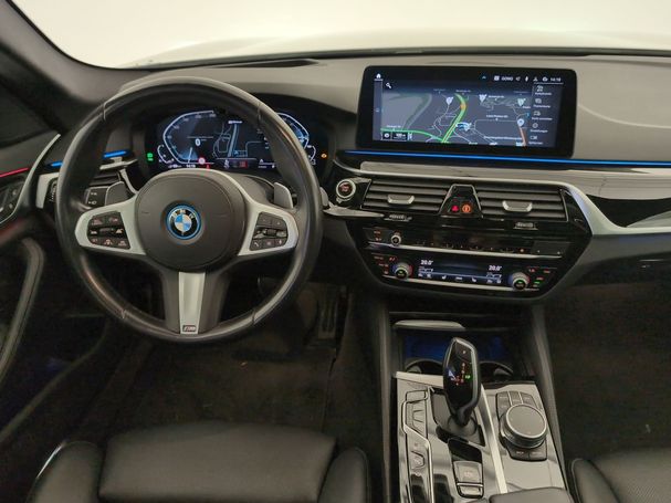 BMW 530 Touring 215 kW image number 4