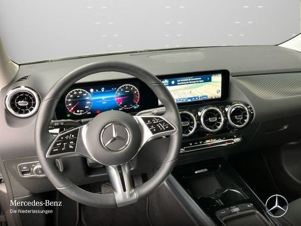 Mercedes-Benz GLA 200 120 kW image number 11