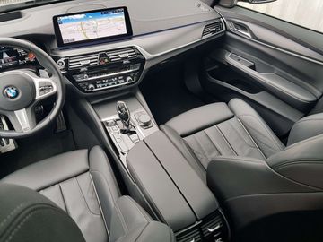 Car image 31