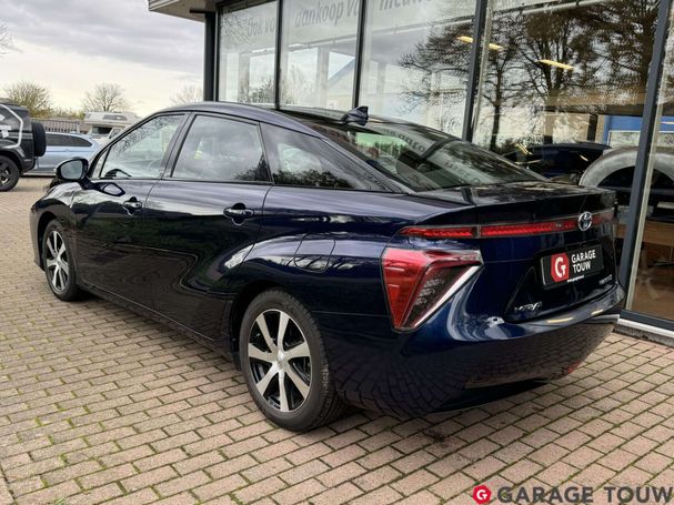 Toyota Mirai 113 kW image number 4