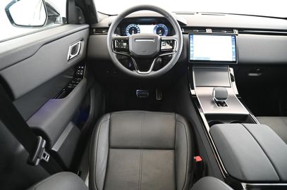 Car image 35