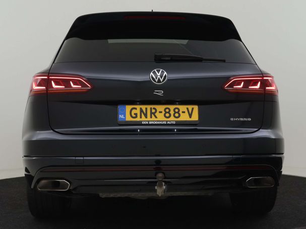 Volkswagen Touareg R 3.0 TSI eHybrid 4Motion 340 kW image number 26