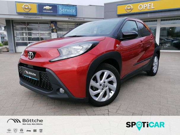 Toyota Aygo X 1.0 53 kW image number 2