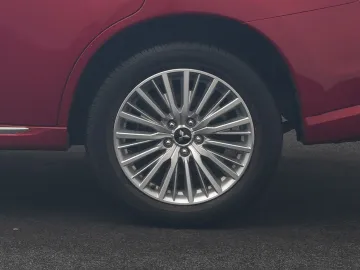 Car image 38