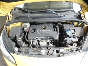 Car image 22