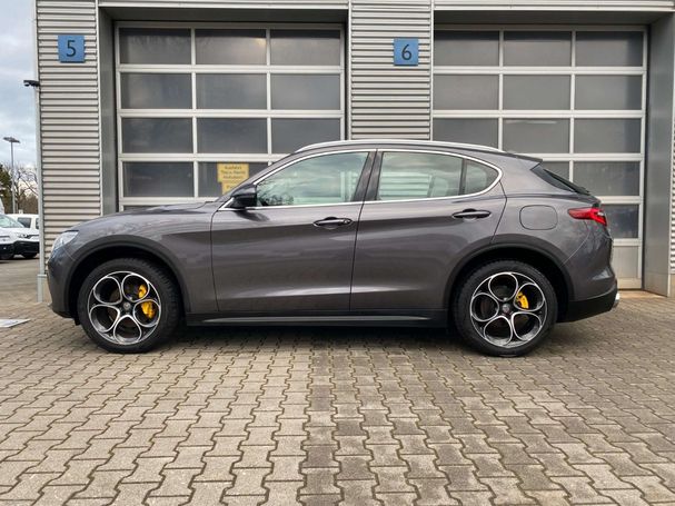 Alfa Romeo Stelvio 2.2 Q4 Lusso 154 kW image number 5