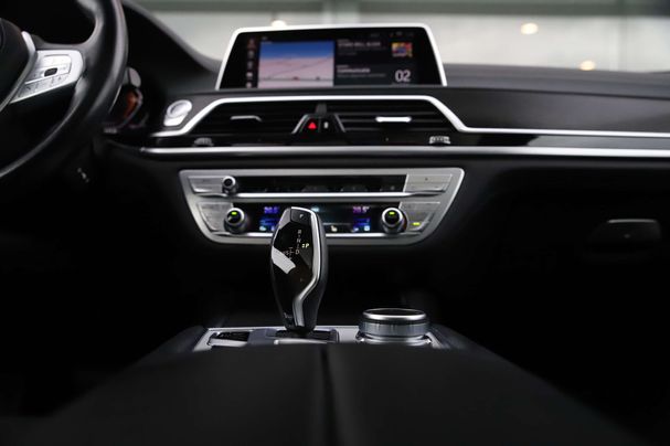 BMW 730d 210 kW image number 11