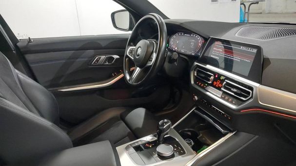 BMW 340d Touring xDrive 250 kW image number 7