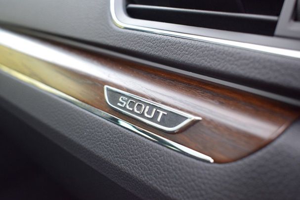 Skoda Superb Scout 2.0 TDI Final Edition 4x4 DSG 147 kW image number 17