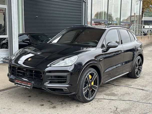 Porsche Cayenne Turbo S E-Hybrid 500 kW image number 2