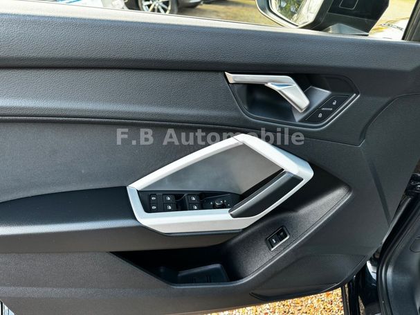 Audi Q3 35 TFSI Advanced 110 kW image number 7