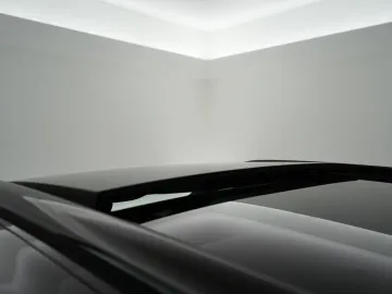 Car image 42