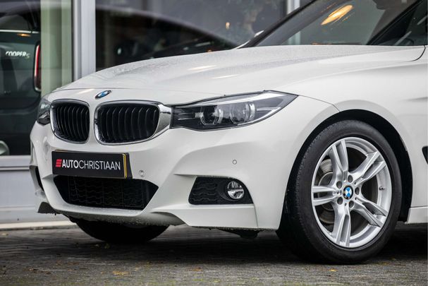 BMW 320i Gran Turismo 135 kW image number 14