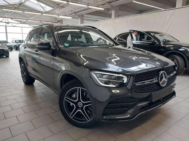 Mercedes-Benz GLC 300 de 225 kW image number 2