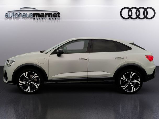 Audi Q3 TFSIe S-line Sportback 180 kW image number 8