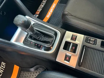 Car image 50