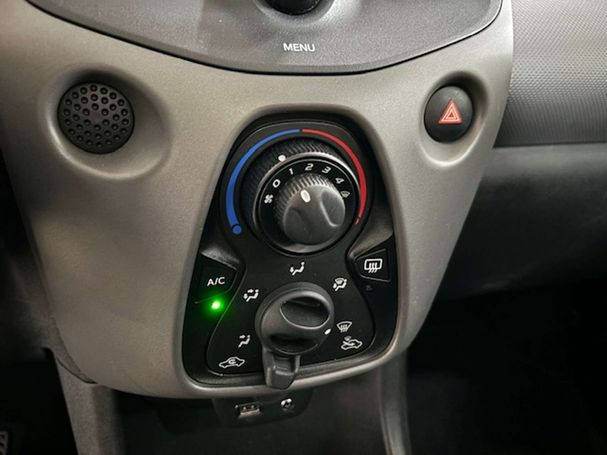 Peugeot 108 VTI Active 53 kW image number 21