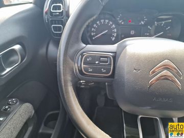 Car image 35