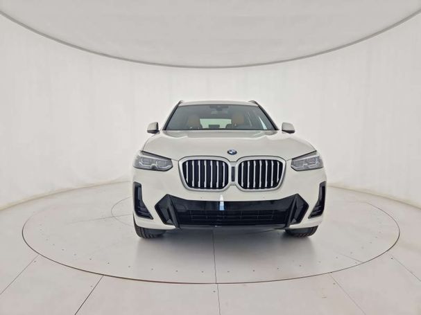 BMW X3 xDrive20d 140 kW image number 2