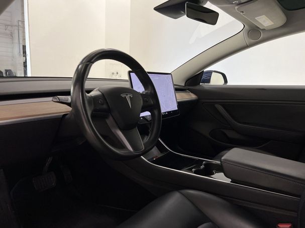 Tesla Model 3 Long Range AWD 324 kW image number 8