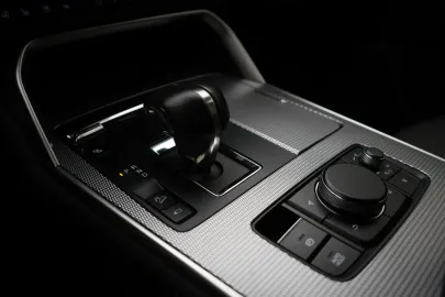 Car image 49