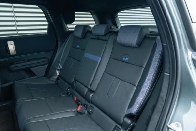Car image 42