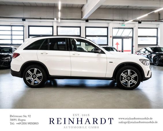 Mercedes-Benz GLC 300 de 225 kW image number 3