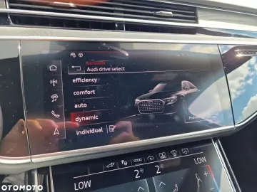 Car image 40