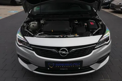 Car image 20