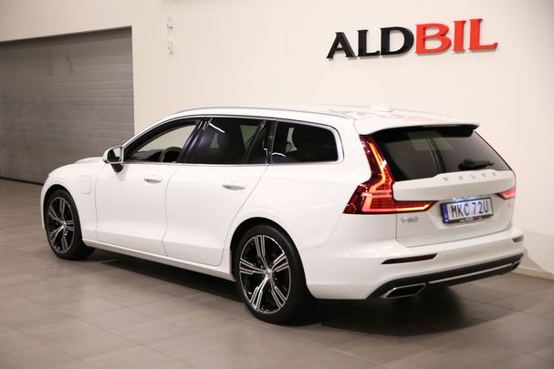 Volvo V60 T6 Recharge AWD 250 kW image number 3