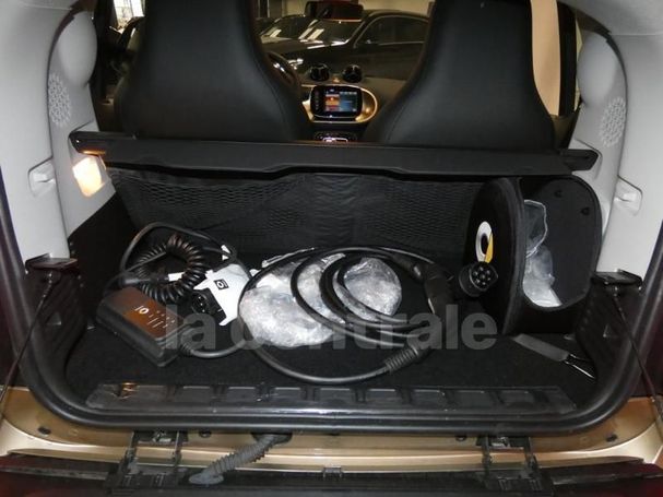 Smart ForTwo EQ 60 kW image number 15