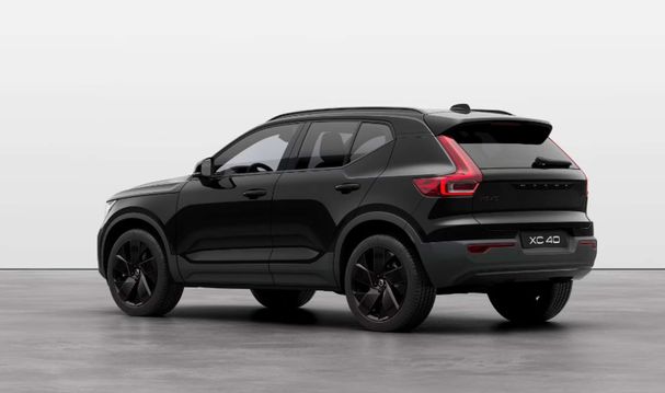 Volvo XC40 B4 155 kW image number 1