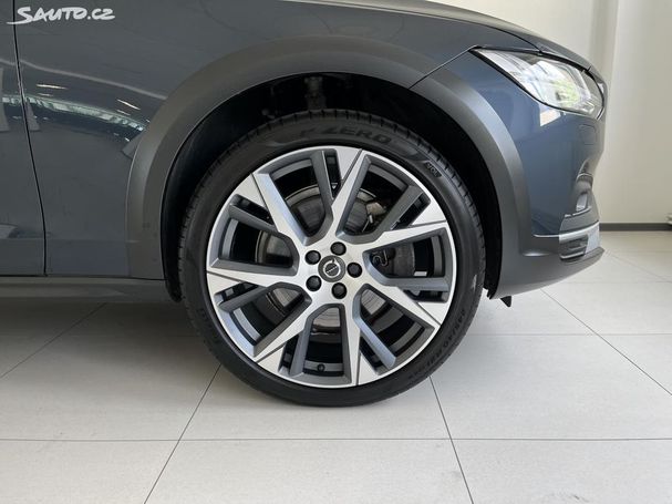 Volvo V90 Cross Country AWD B4 155 kW image number 13